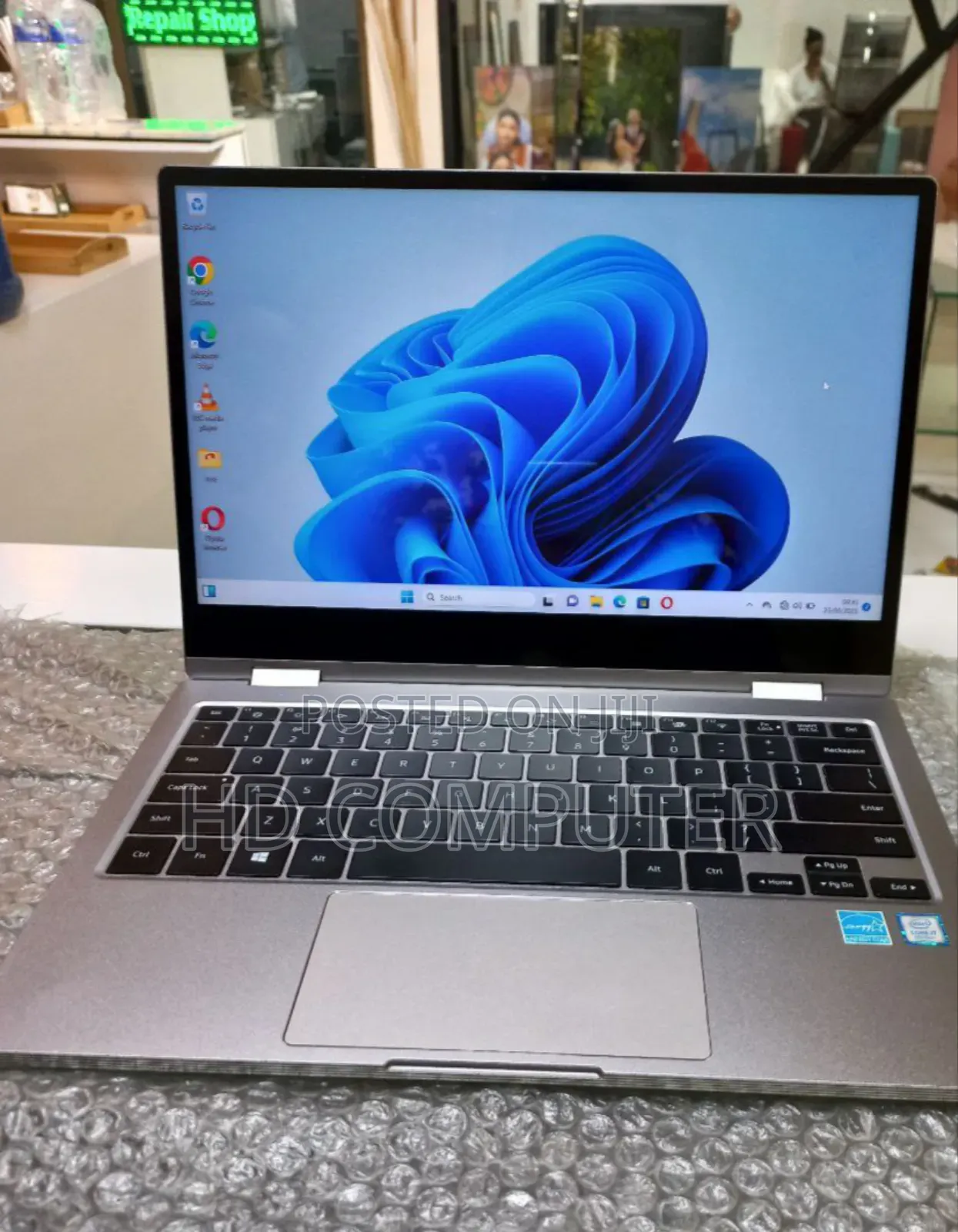 New Laptop Samsung NP-X360 16GB Intel Core I7 SSD 512GB