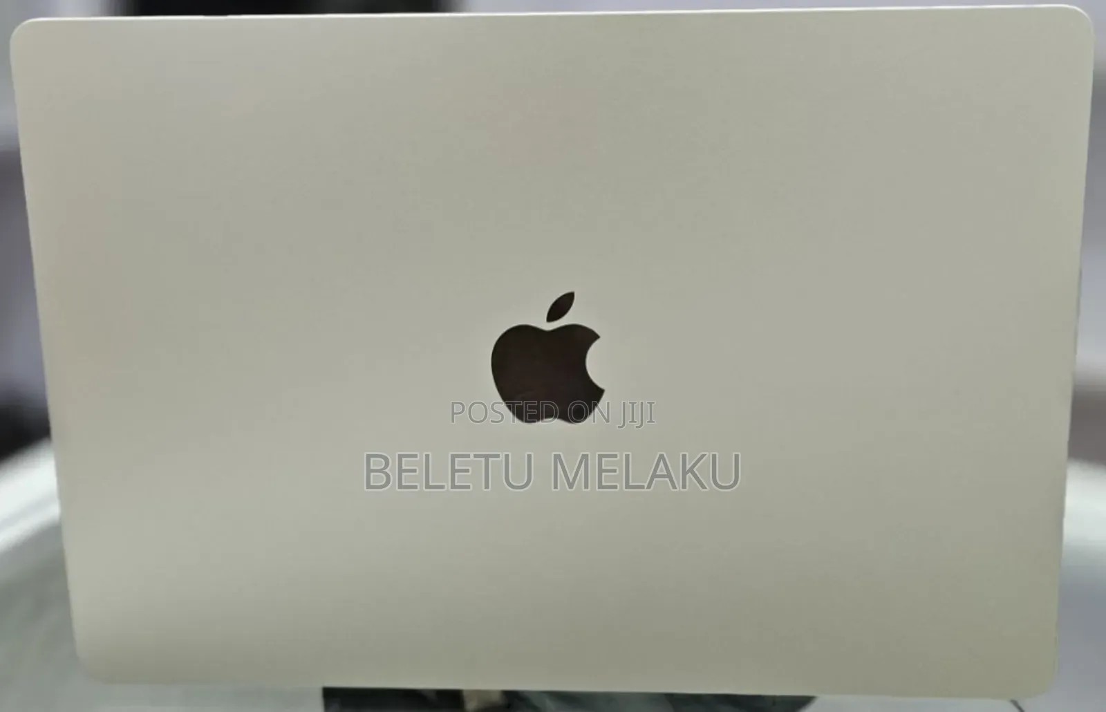 New Laptop Apple MacBook Air 2024 M3 15-Inch 8GB Apple M3 SSD 256GB