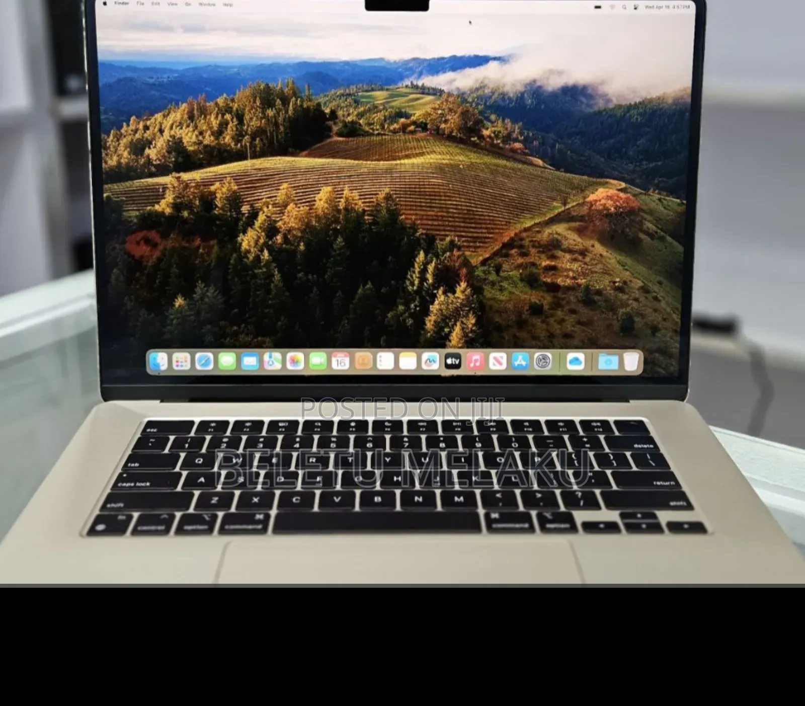 New Laptop Apple MacBook Air 2024 M3 15-Inch 8GB Apple M3 SSD 256GB