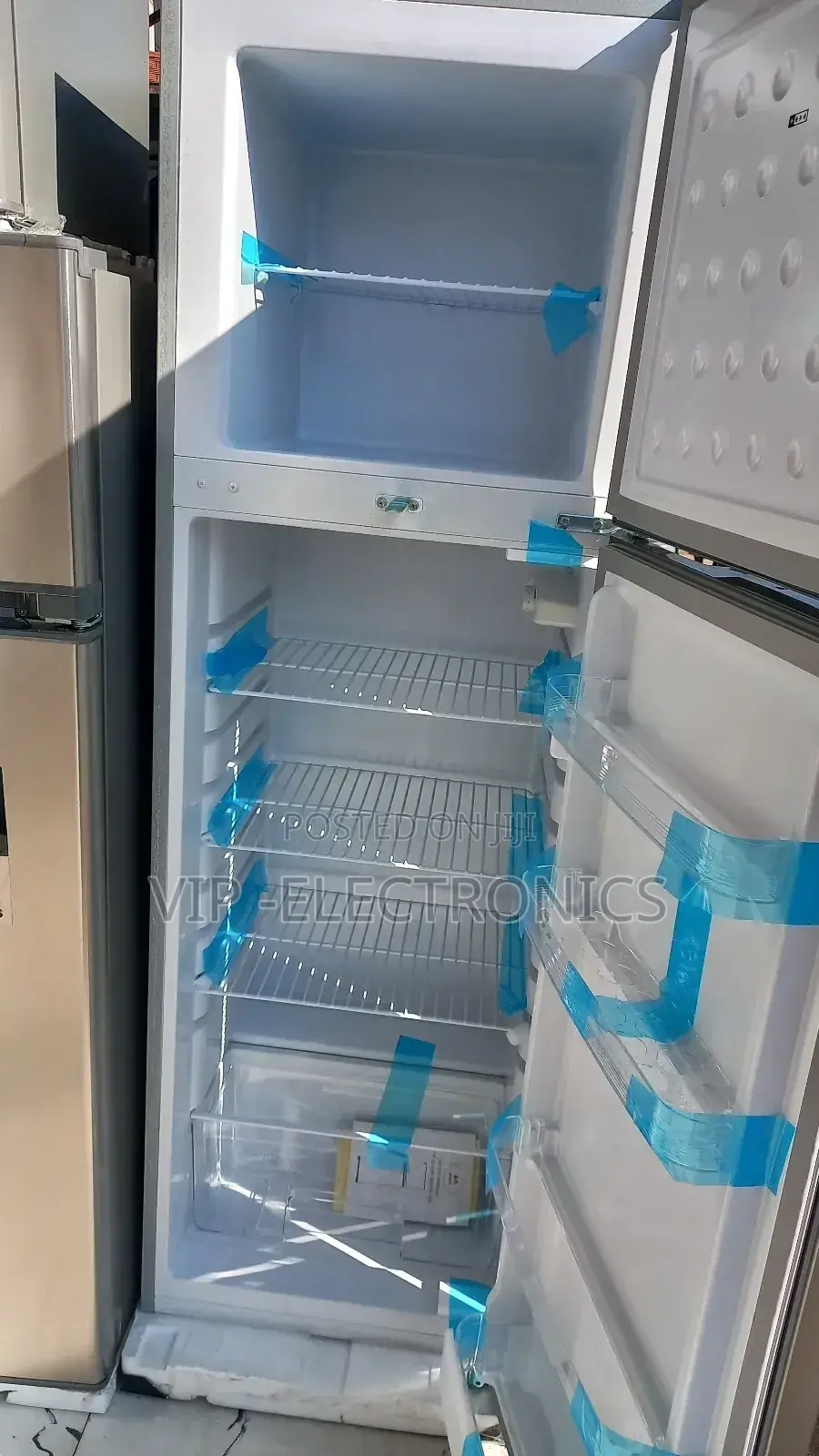 4 Point Refrigerator 380