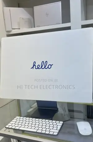 New Laptop Apple MacBook Air 2024 M3 13-inch 8GB Apple M3 SSD 1T