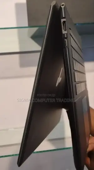 New Laptop HP Spectre X360 16GB Intel Core I7 SSD 1T