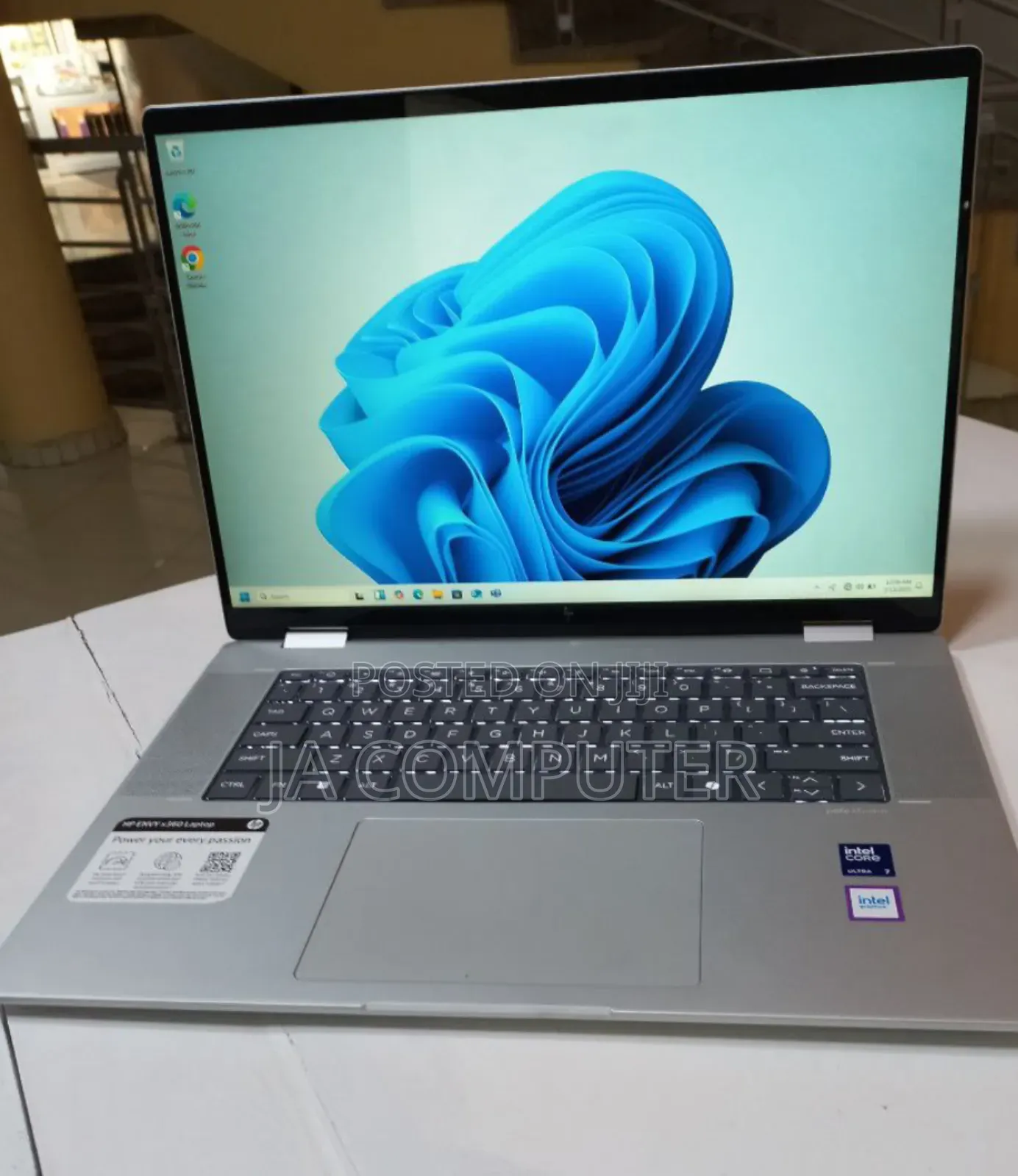 New Laptop HP Envy X360 32GB Intel Core Ultra 7 SSD 2T