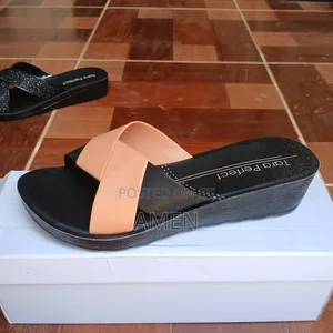 Photo - Ladies Sandals Shoe