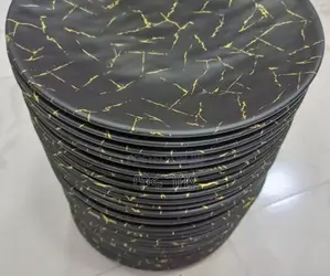 ኳሊቲ መመገቢያ ሳህኖች