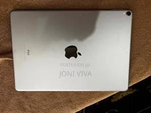 Apple iPad Pro 10.5 (2017) 64 GB Gray