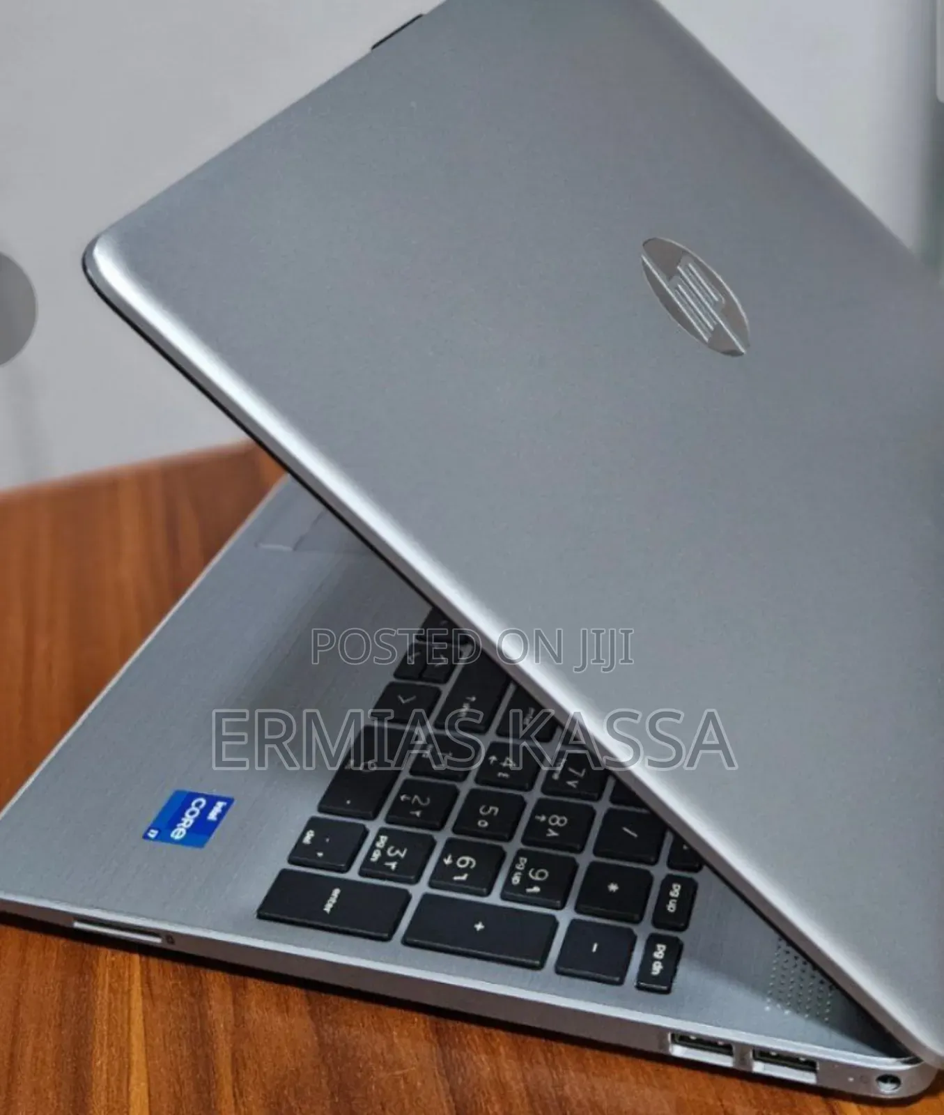 New Laptop HP 250 G10 16GB Intel Core I7 SSD 512GB