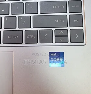 New Laptop HP 250 G10 16GB Intel Core I7 SSD 512GB