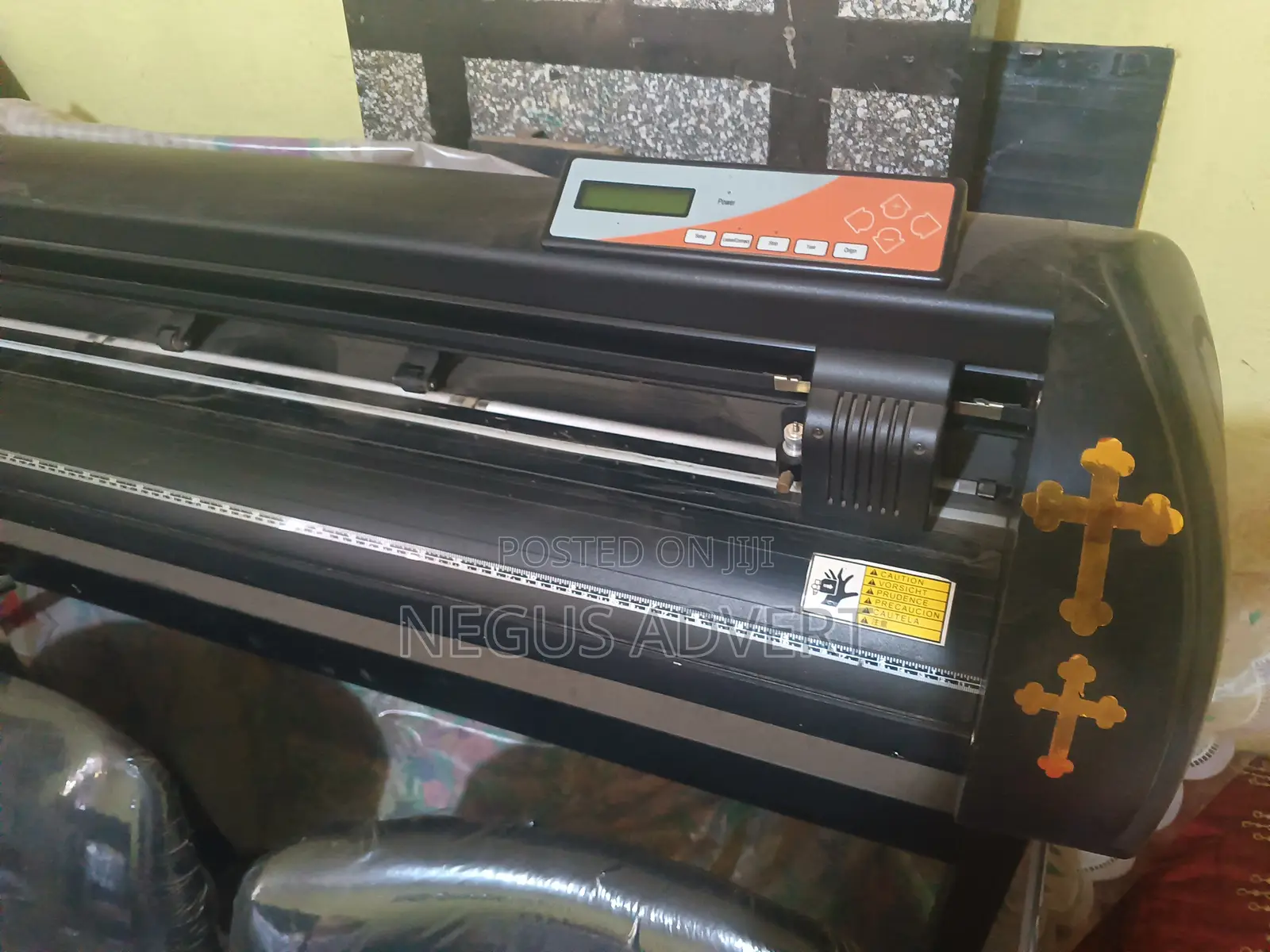 1.35m Ploter Cutting Machine