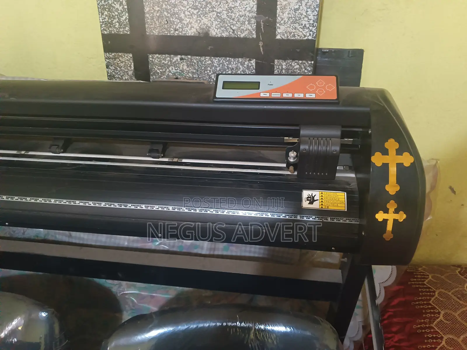 1.35m Ploter Cutting Machine