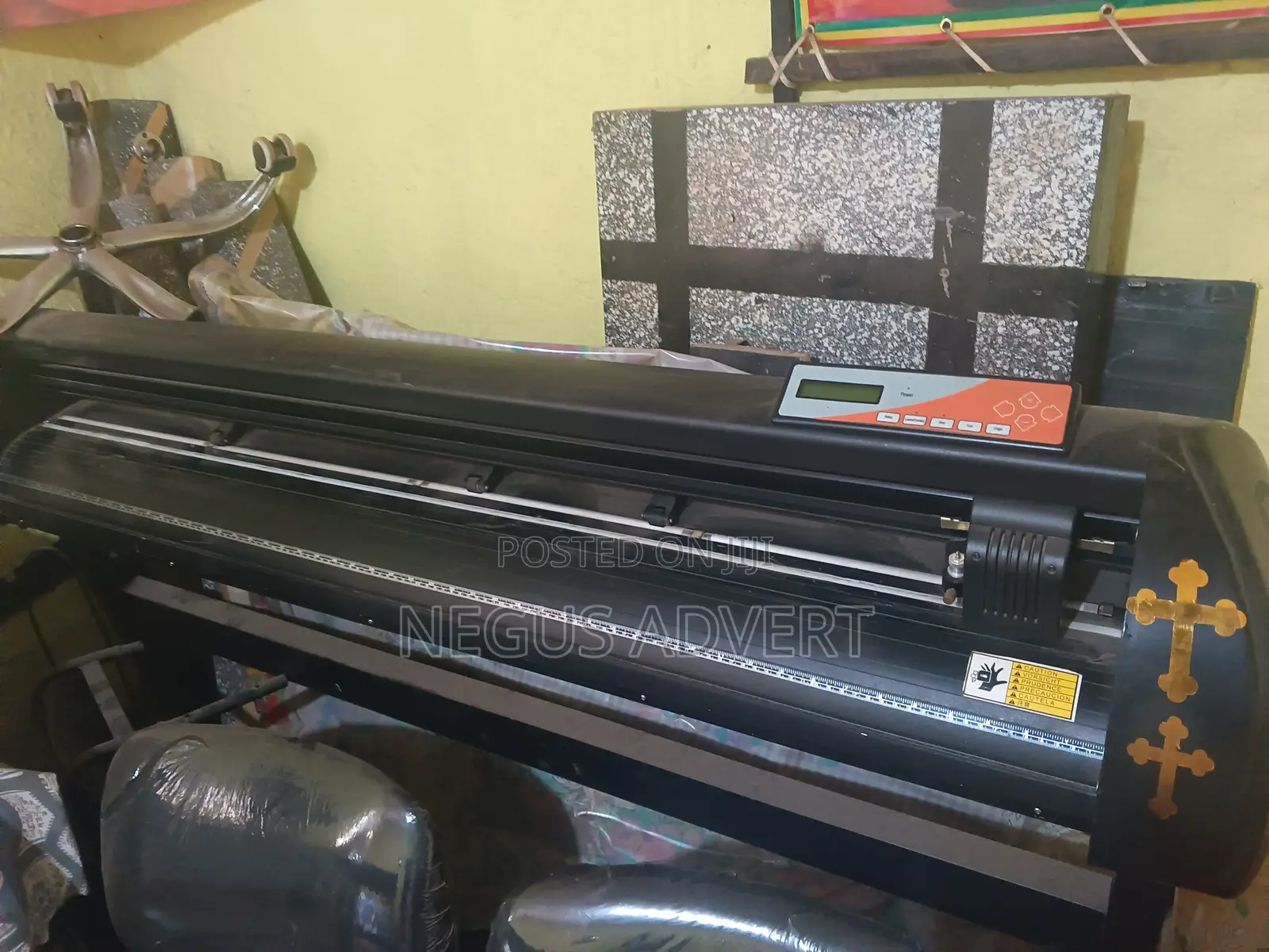 1.35m Ploter Cutting Machine