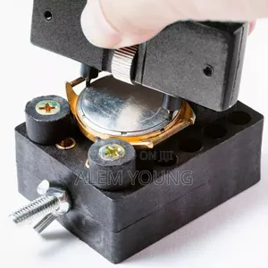 Watch Case Opener 
የሰአት ክዳን መክፈቻ
