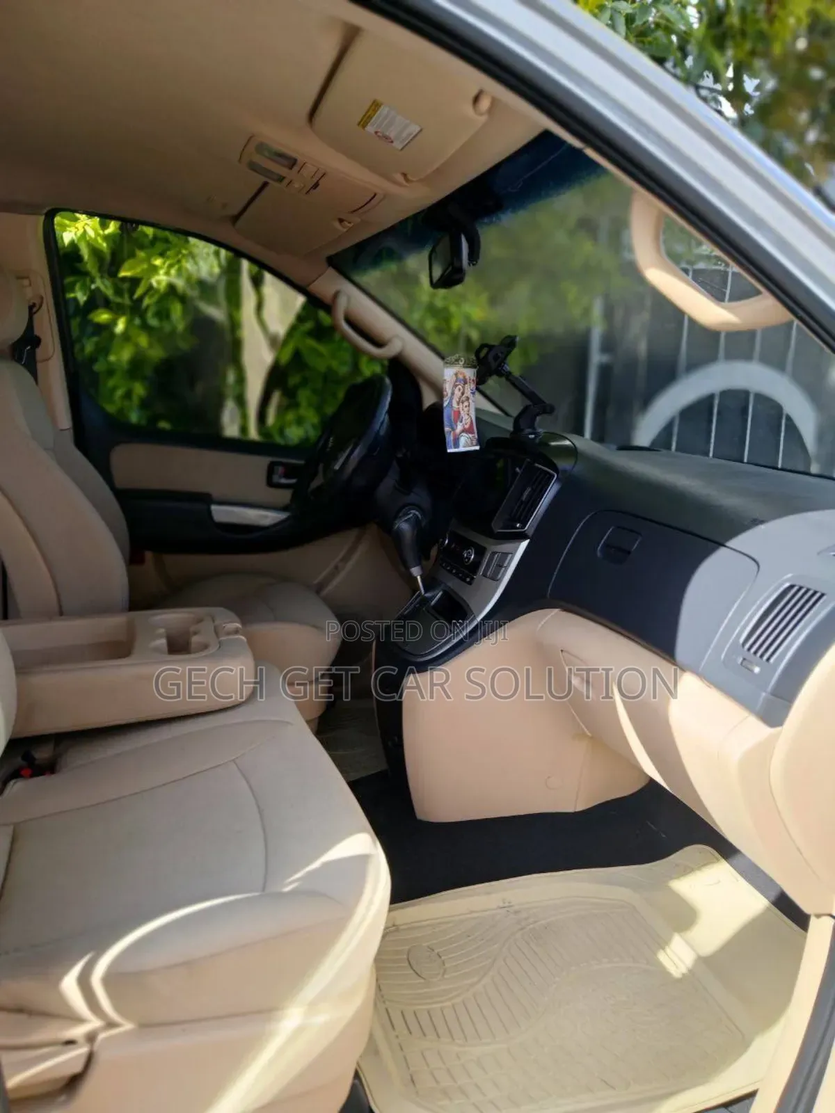 Hyundai Starex 2021 Gray