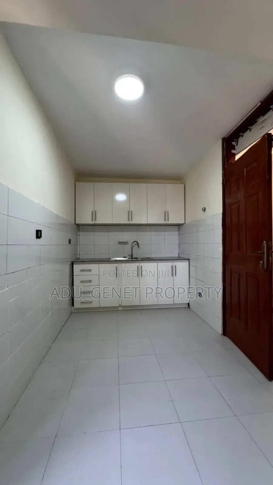 Furnished 3bdrm Condo in አያት 40/60, Bole for sale