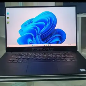 New Laptop Dell XPS 15 16GB Intel Core I7 SSD 512GB