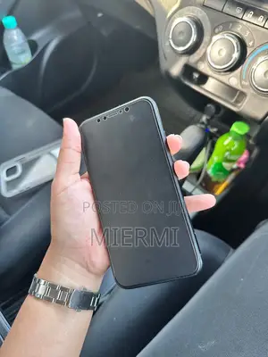 Apple iPhone XR 64 GB Black