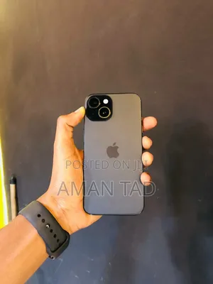 New Apple iPhone 15 128 GB Black