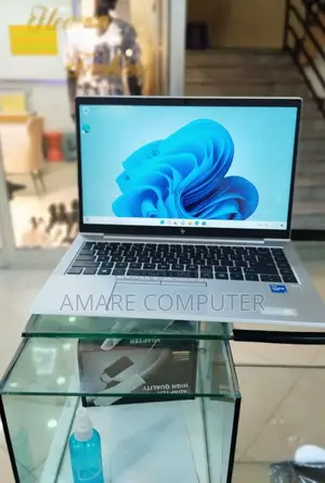 Photo - New Laptop HP EliteBook 840 16GB Intel Core I5 SSD 512GB