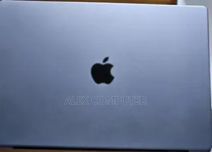 New Apple MacBook Pro 2023 M3 Pro 16-Inch 18GB Apple M3 SSD 512GB