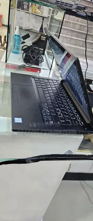 New Laptop Dell Latitude 7280 16GB Intel Core I7 SSD 512GB