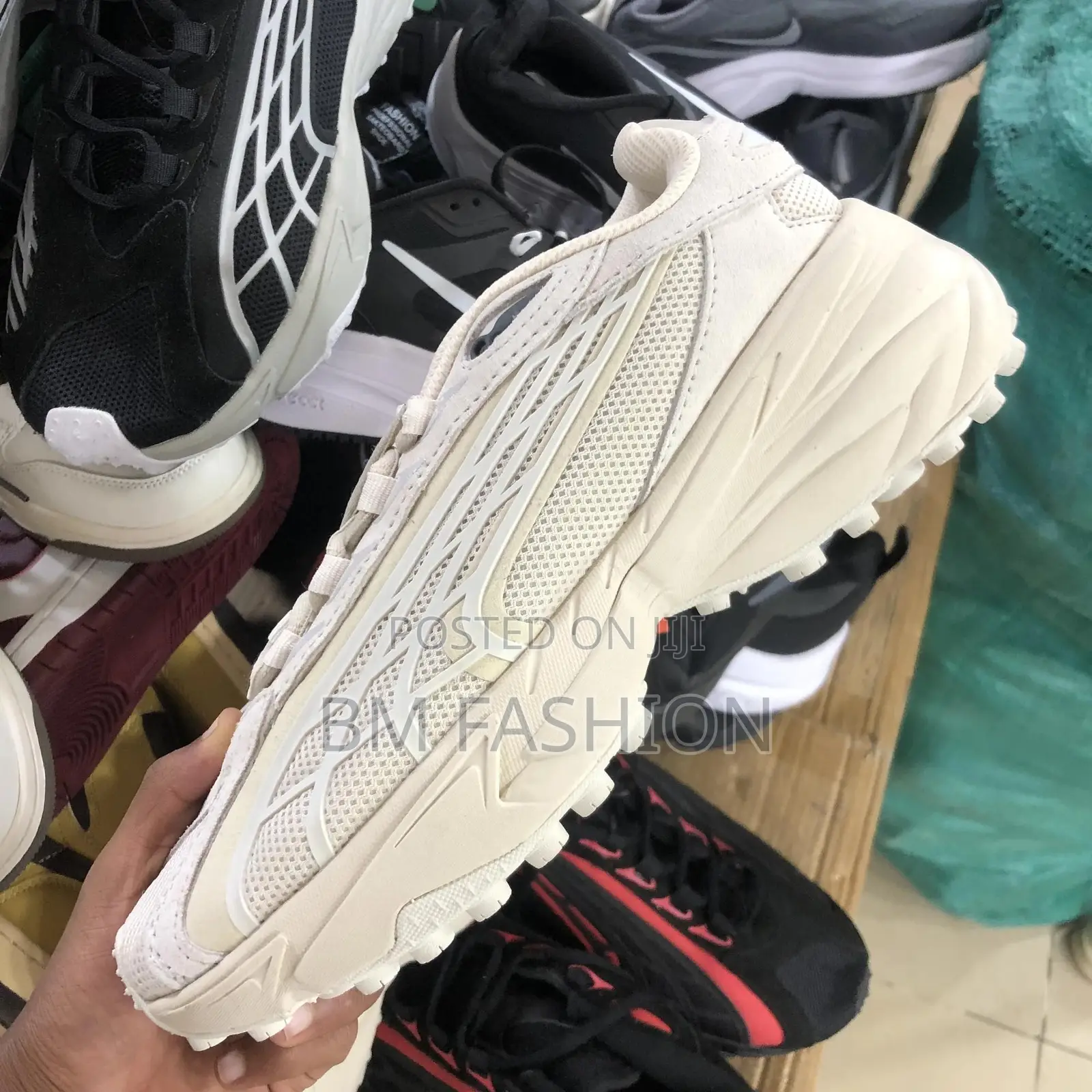 Puma Watsup Cream Color