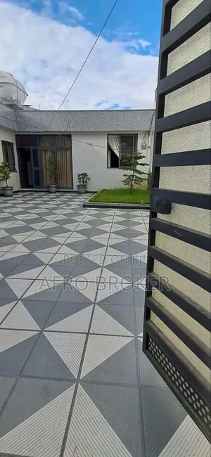 Furnished 5bdrm House in Jemo Anbesa Garaj, Nifas Silk-Lafto for sale
