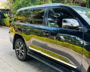 Toyota Land Cruiser 2014 Gray