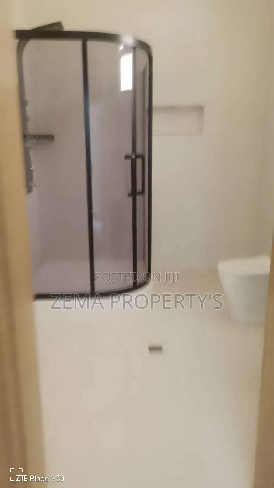 3bdrm Villa in Zema, Bole for rent