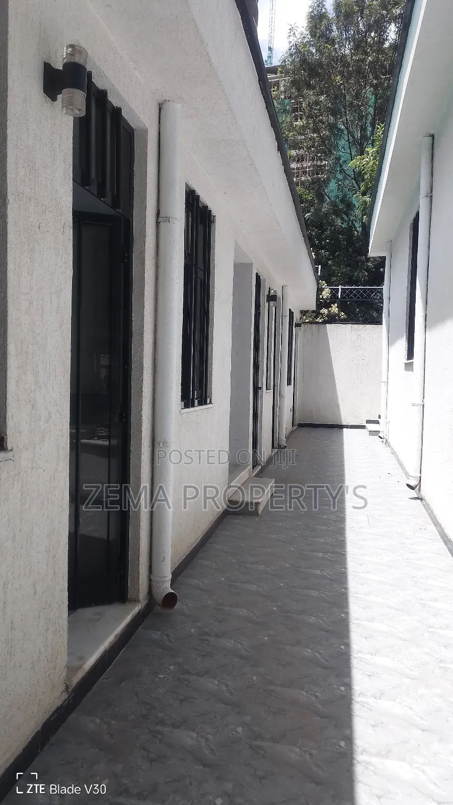 3bdrm Villa in Zema, Bole for rent