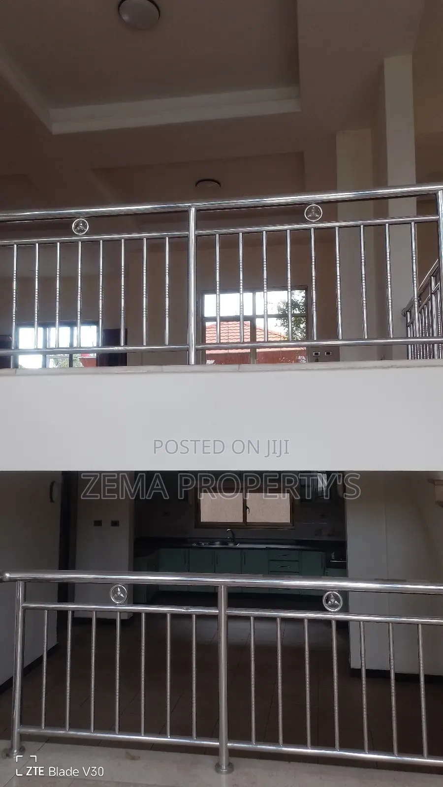 6bdrm House in Bole for rent