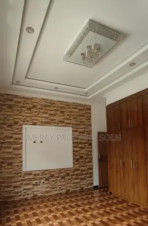 Furnished 6bdrm House in Bole for sale