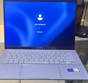 New Laptop Asus ZenBook 13 UX331UN 16GB Intel Core I7 SSD 1T