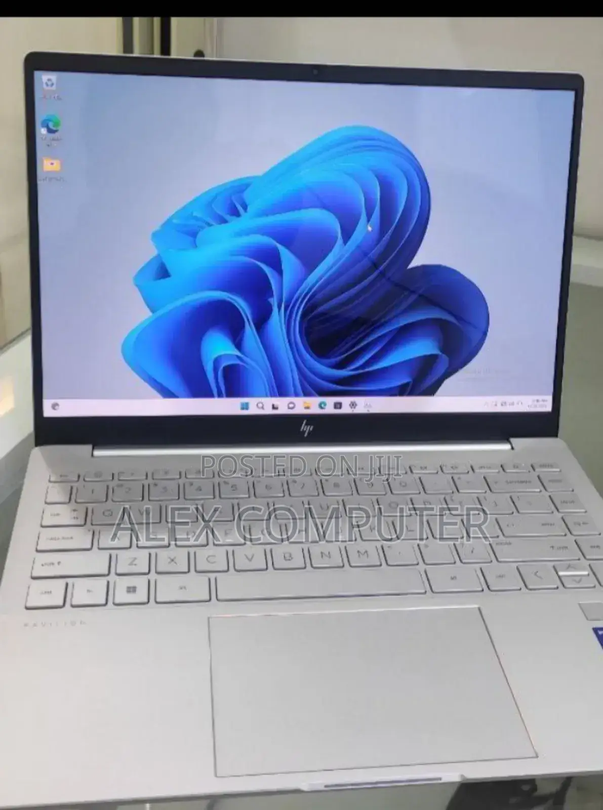 New Laptop HP Pavilion 15 16GB Intel Core i7 SSD 1T