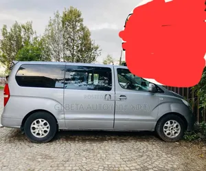 Hyundai Starex 2014 Silver