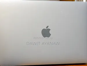 New Laptop Apple MacBook Pro 2022 M2 8GB Apple M2 SSD 256GB