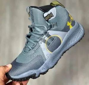 Photo - Under Armour O9 High Master Quality Smooth Shoes