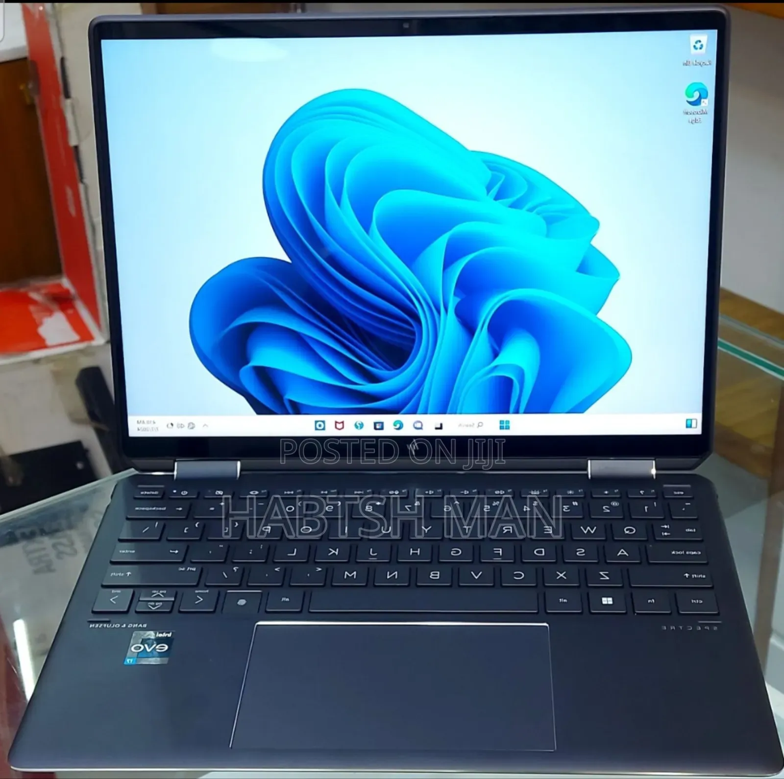 New Laptop HP Spectre X360 13 16GB Intel Core I7 SSD 1T