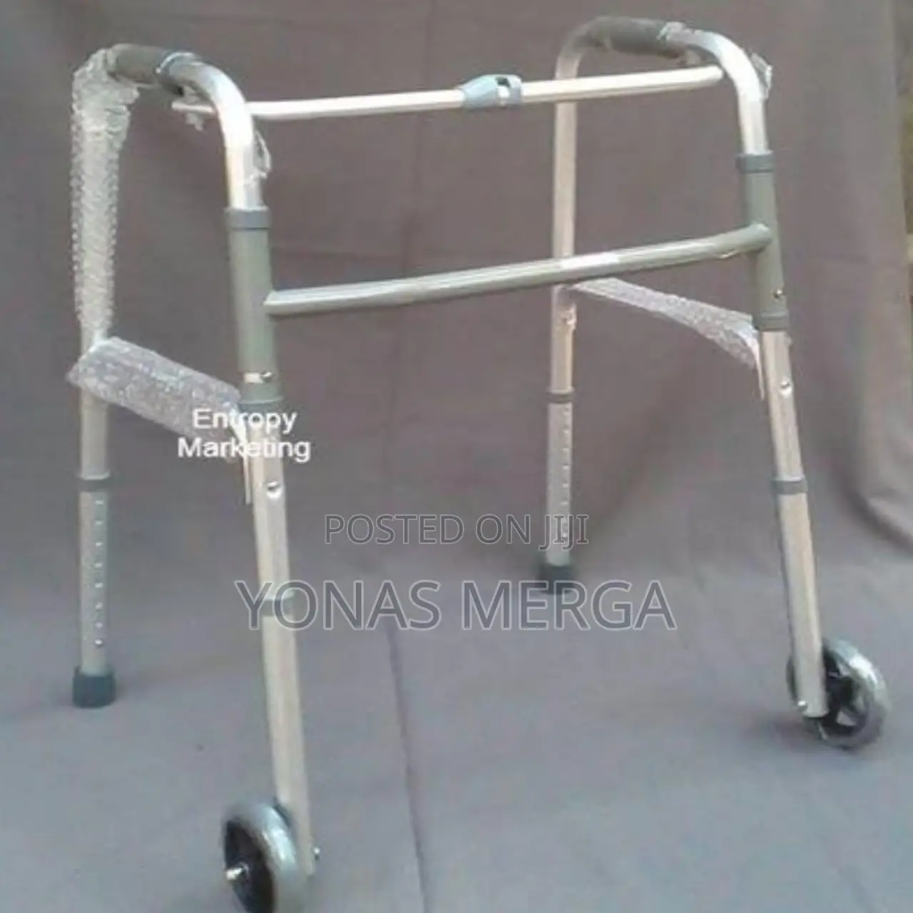 Balanced Frame Walker፵庚standing B/C of Improved Cross Frame