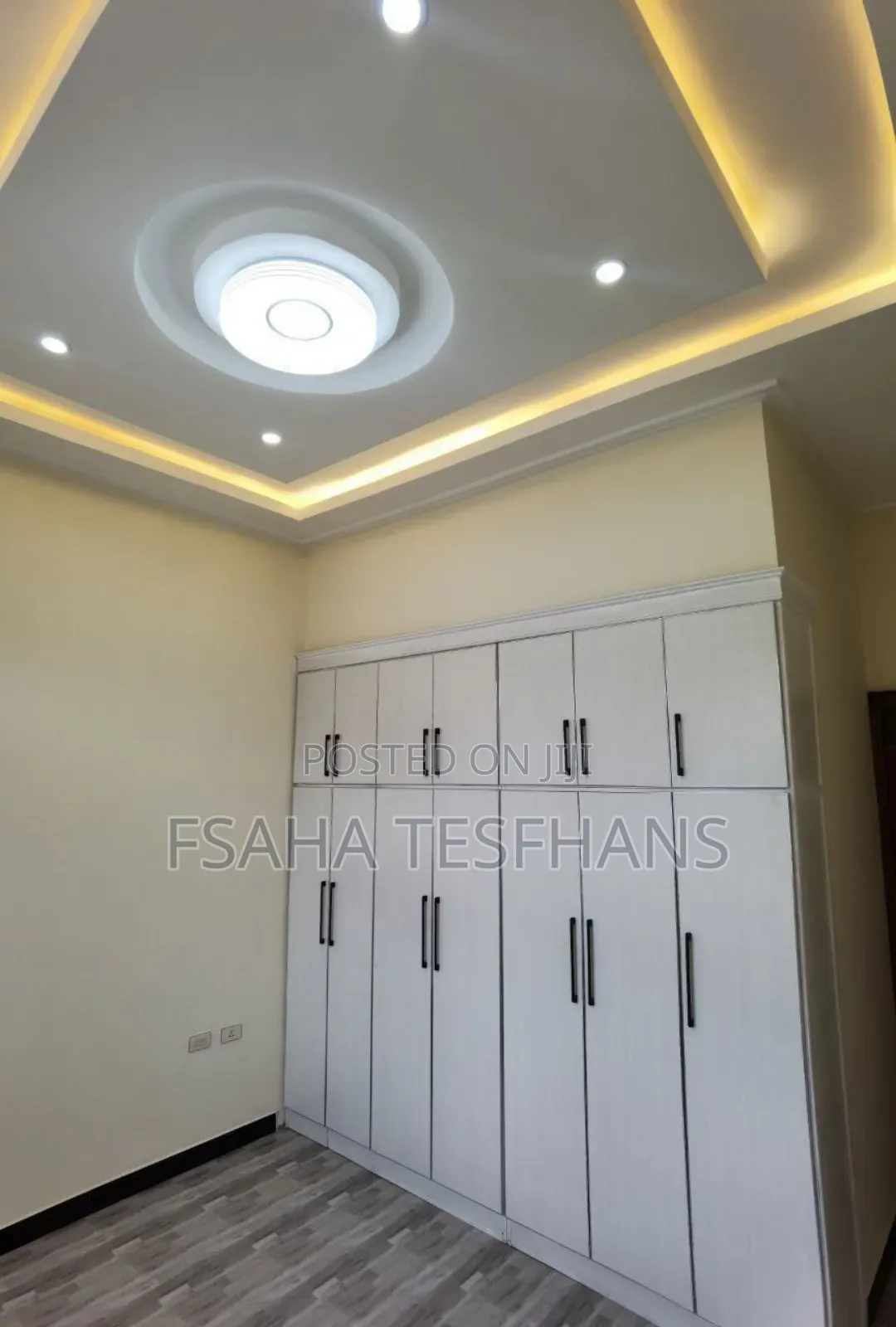 5bdrm Villa in House, Bole for rent