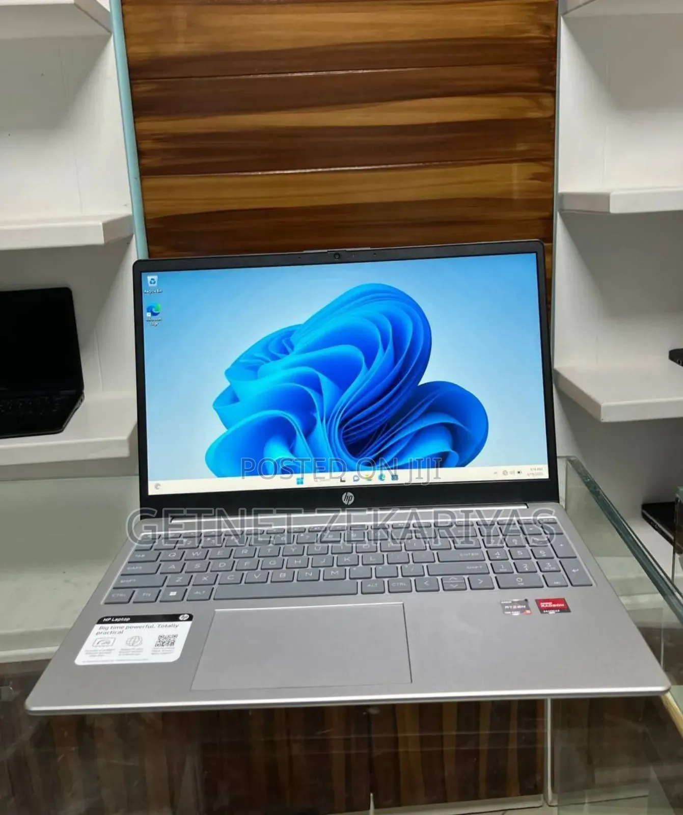 New Laptop HP Stream Notebook 8GB AMD Ryzen 5 SSD 512GB