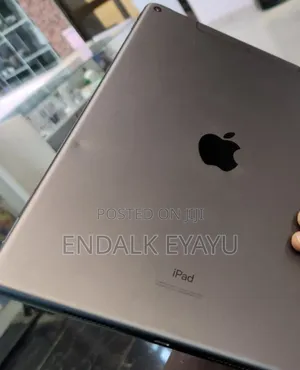 Apple iPad Air 256 GB Black