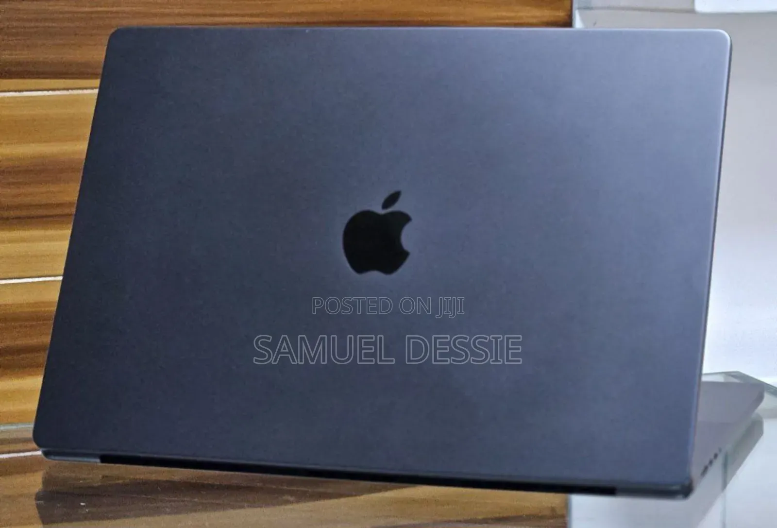 New Apple MacBook Pro 2023 M3 Max 16-Inch 18GB Apple M3 Pro SSD 512GB