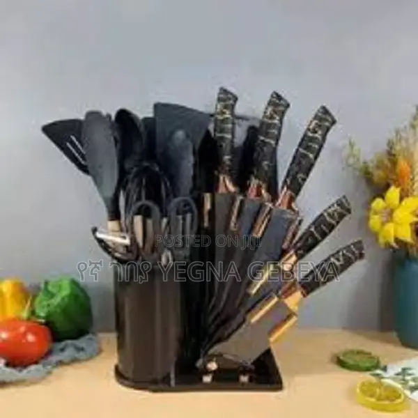 20-Piece Stainless Steel Cutlery Set Elegant, Durable