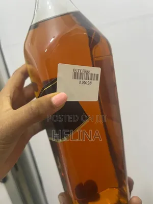 Blended Scotch Whiskey Black Label for Holiday Discount