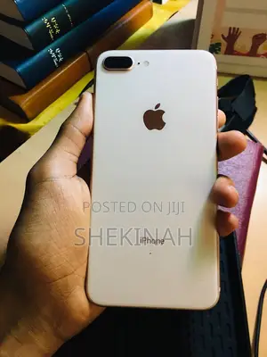 Photo - Apple iPhone 8 Plus 64 GB Rose Gold