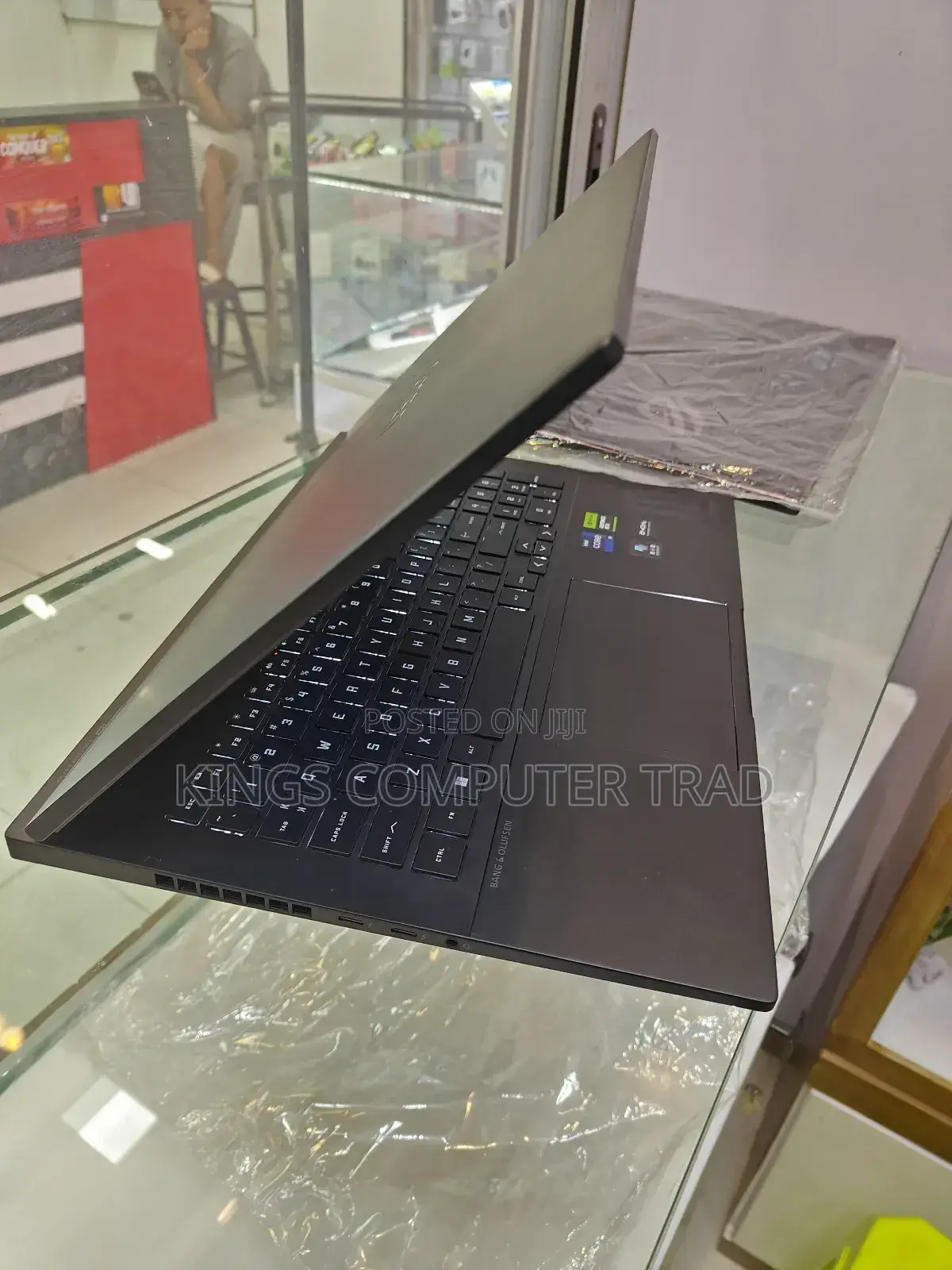 New Laptop HP Omen 16 16GB Intel Core I9 SSD 1T