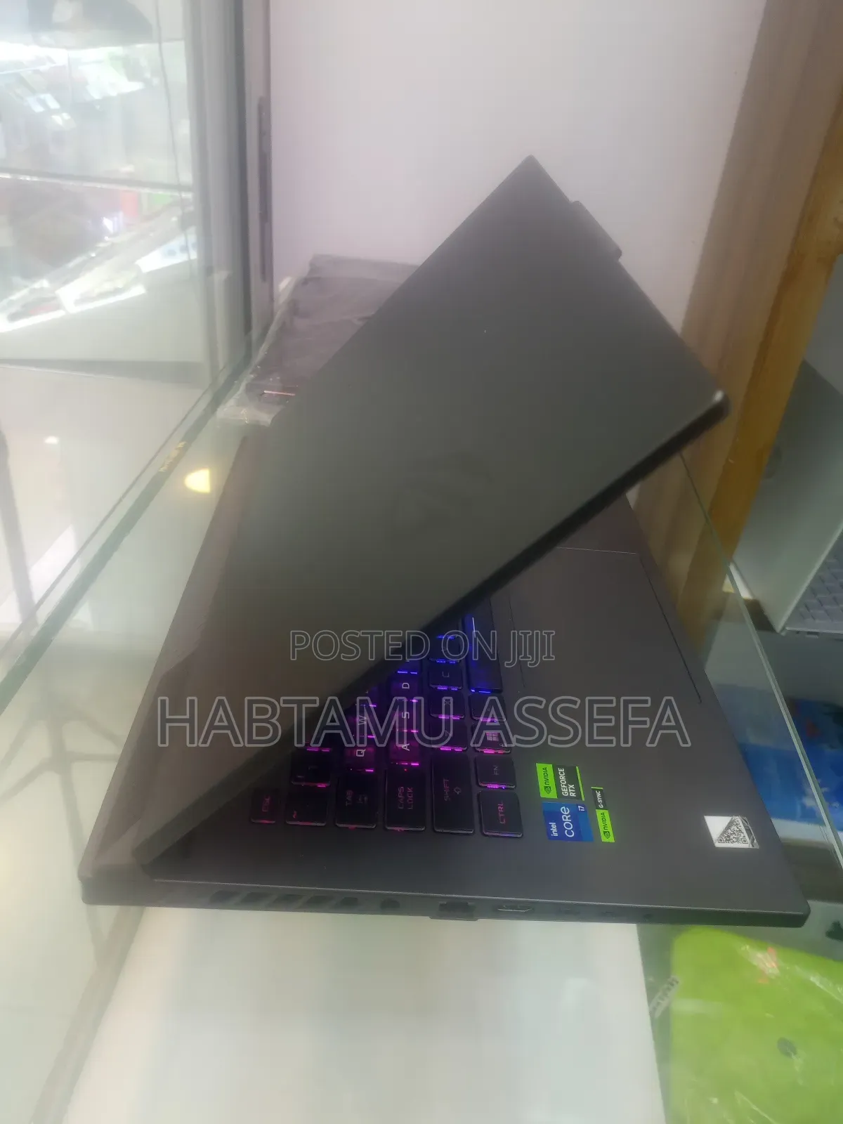 New Laptop Asus ROG Strix G15 8GB Intel Core I7 SSD 1T