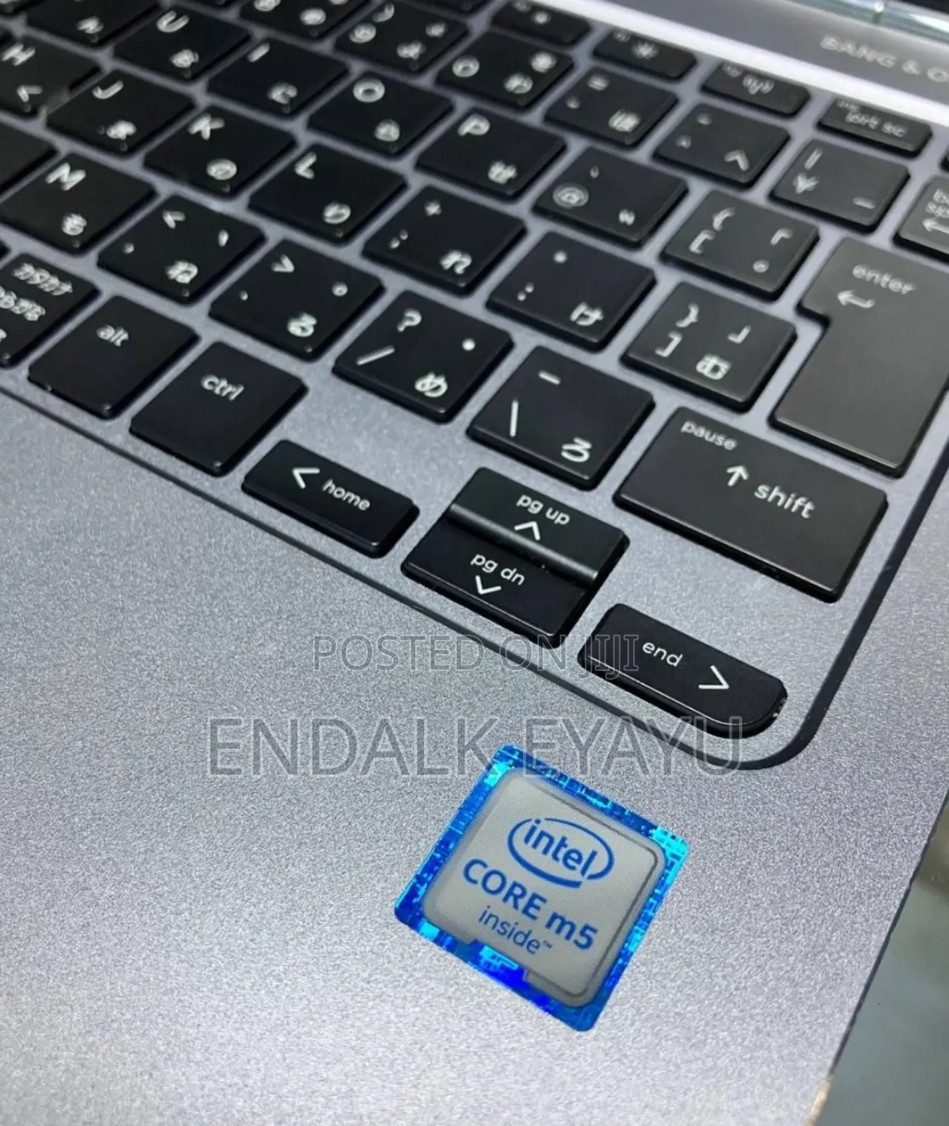 New Laptop HP 8GB Intel SSD 256GB