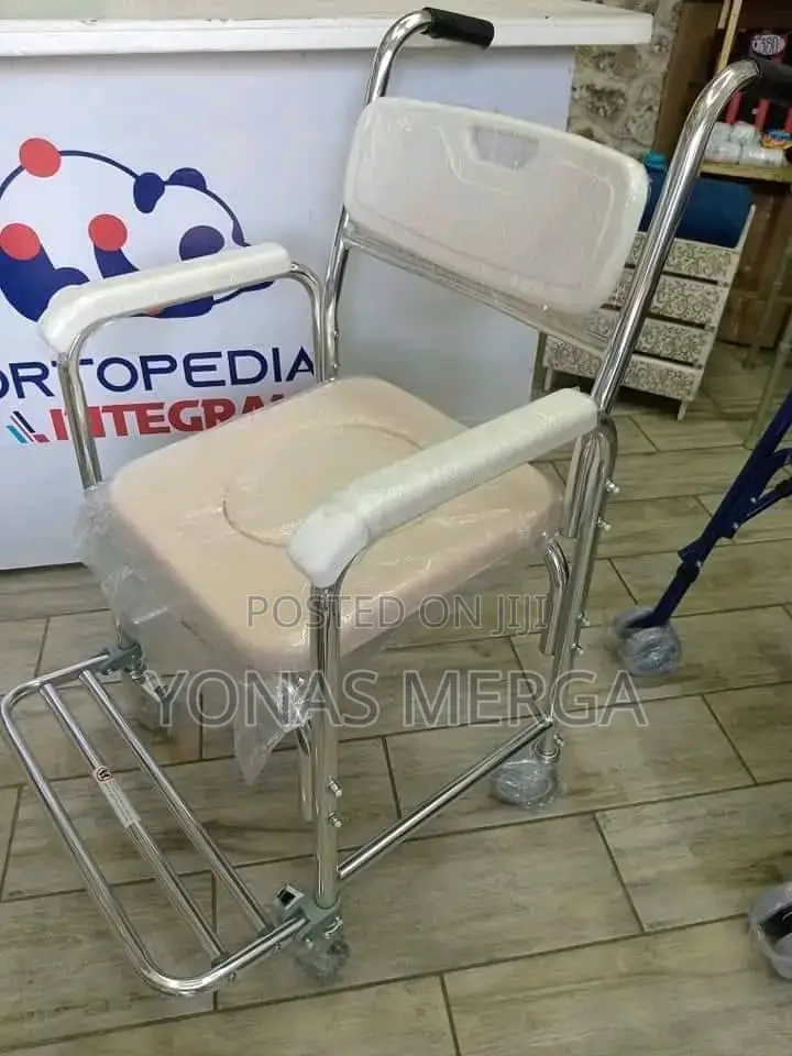 Rolling Commode: Four-Wheel Chair፸笥toilet Chair℥∝Commode