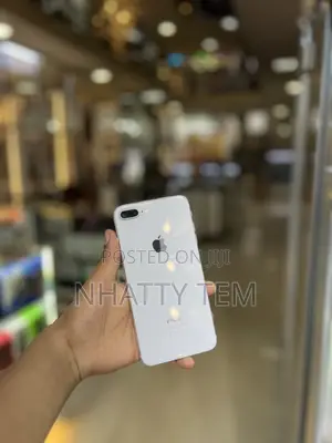 Photo - Apple iPhone 8 Plus 256 GB White